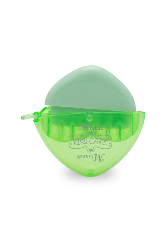 M’Iundo Kiss Care Magic Lip Balm