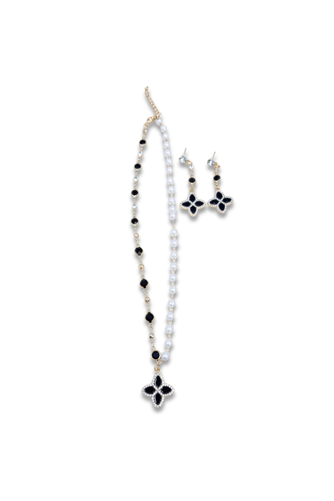 Pearl Clover Necklace And Earring Set